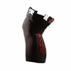 110% Compression Blitz Knee Sleeve + Ice Recovery - 2023